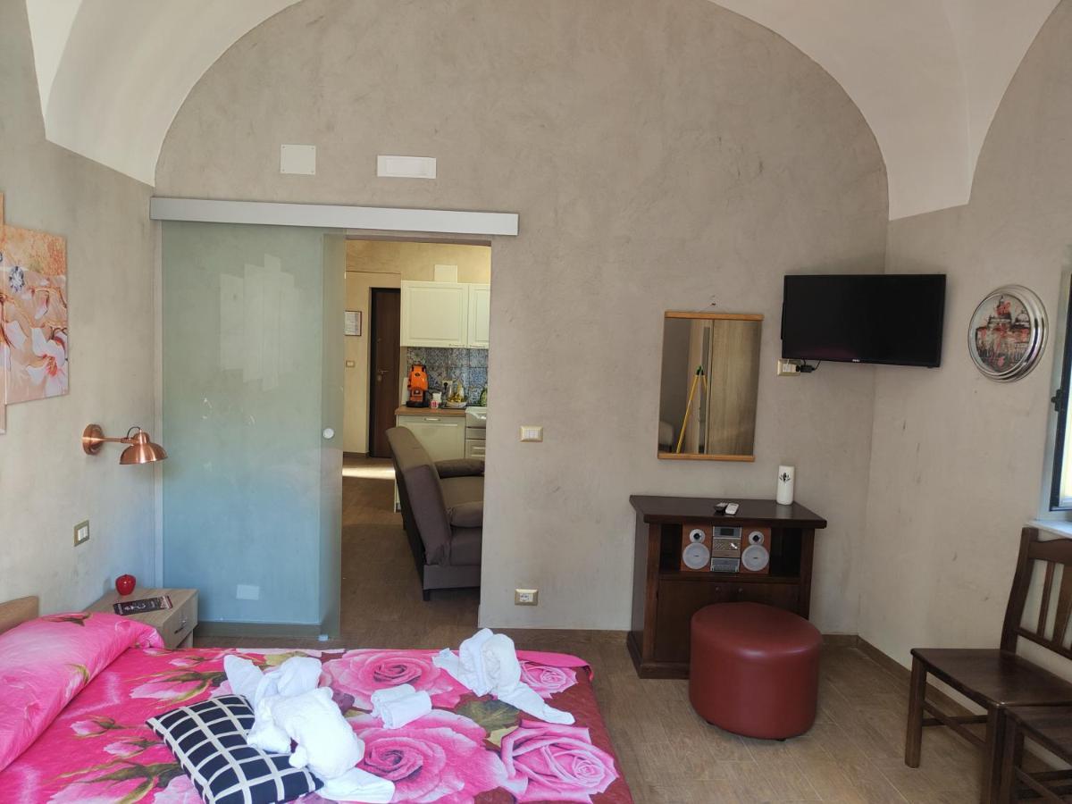 Апартаменты Pantaleone Holiday House Катания Экстерьер фото